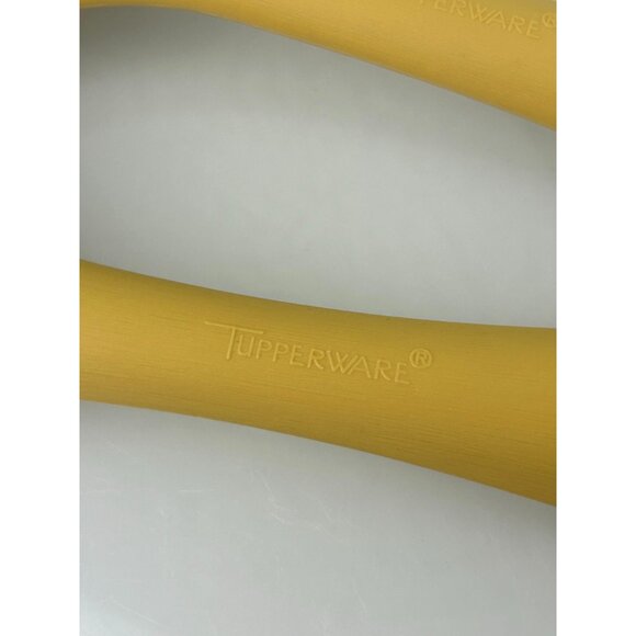Tupperware Set of 2 Salad Serving Forks Golden Harvest Yellow Plastic Vintage - Picture 10 of 13
